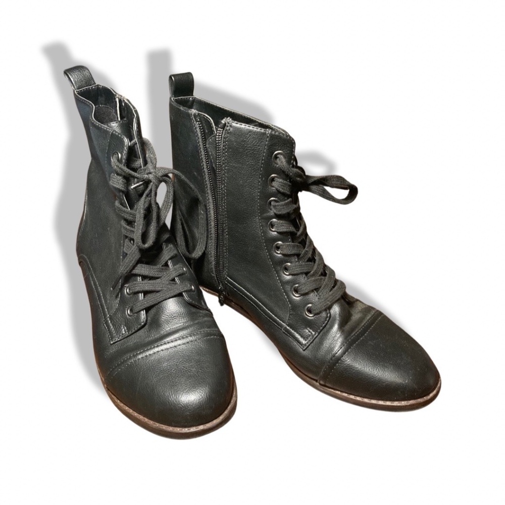 Aerosoles Prism 9.5 Black Combat Boots Vegan Work Boots